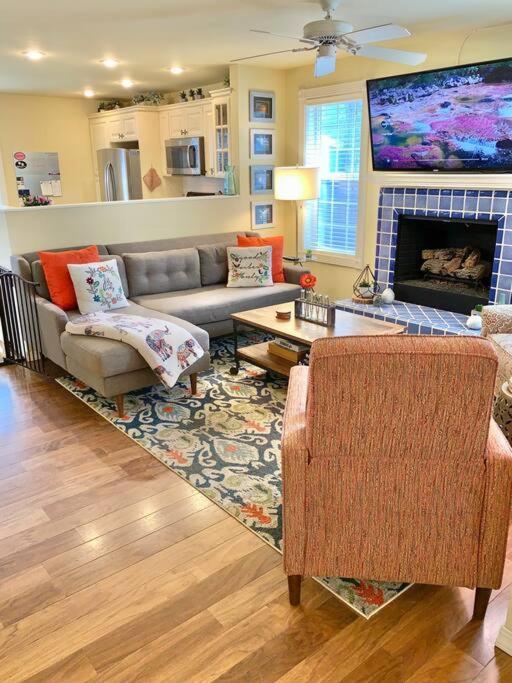 The Comforts' Inn: Mountain Escape Mountainaire Extérieur photo