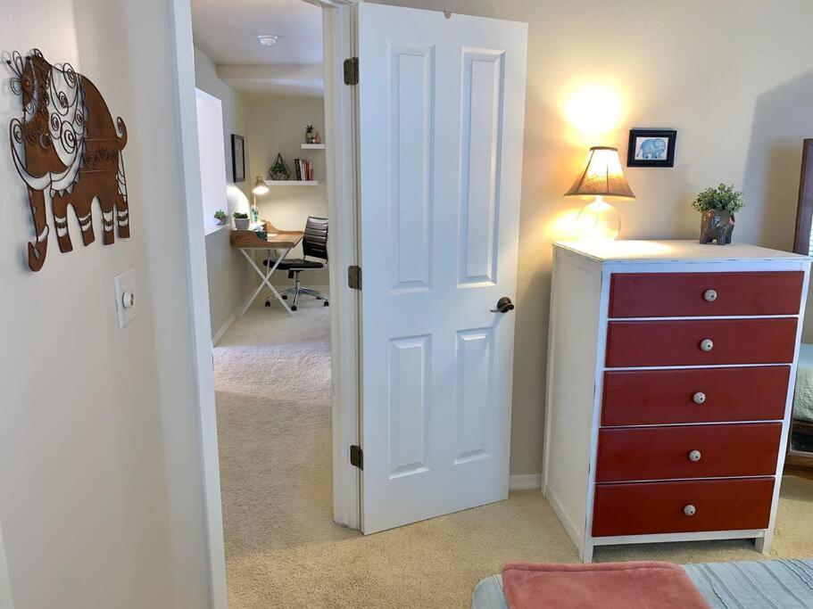 The Comforts' Inn: Mountain Escape Mountainaire Extérieur photo